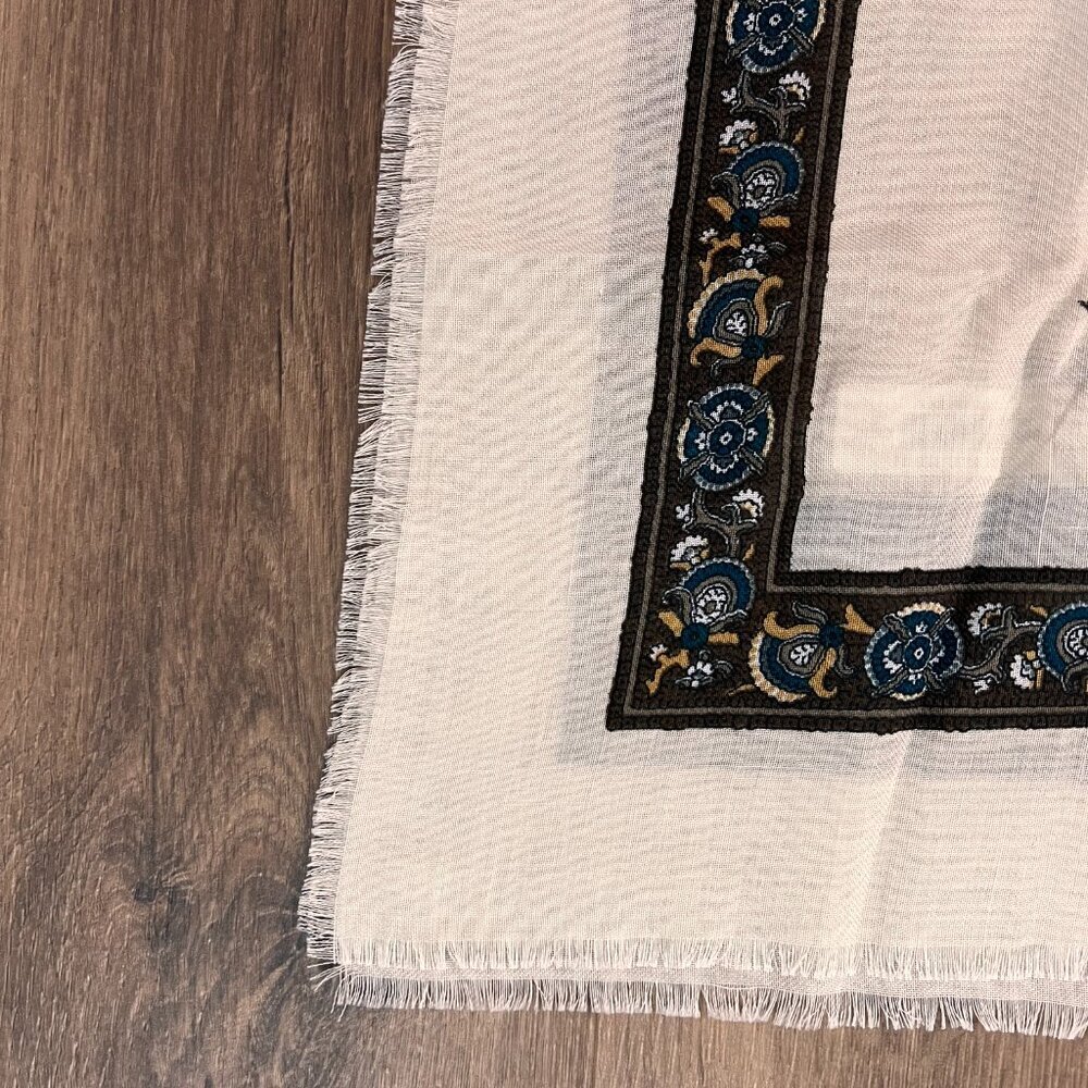 NEW Art of the Scarf Water Fowl Duck Square Fringed Ivory 46" Made in Italy - Picture 6 of 12